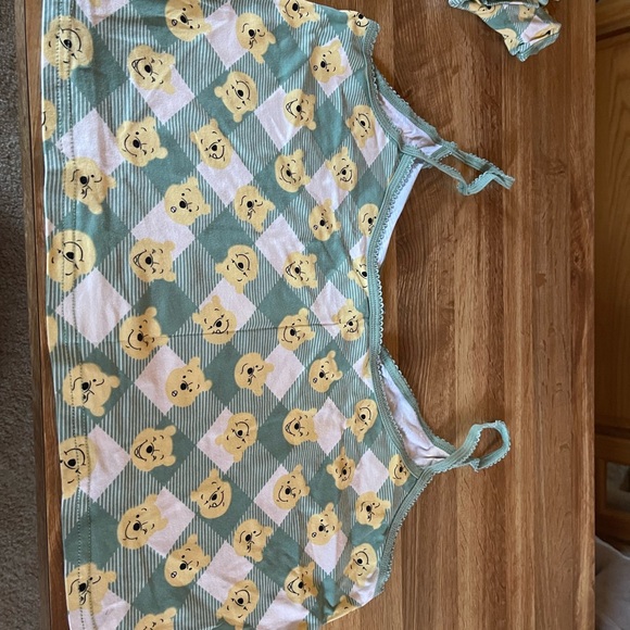 Disney Pooh PJ Set - Picture 6 of 7